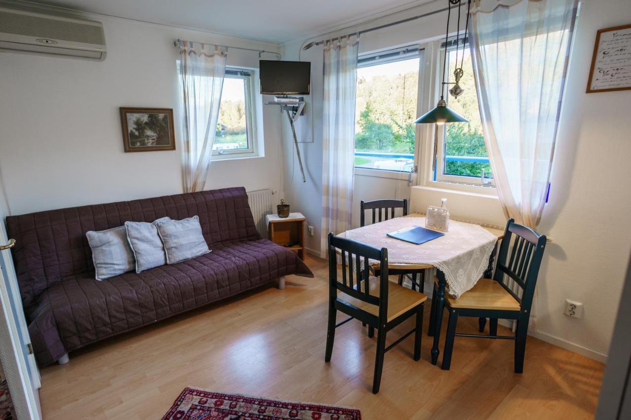 Skotteksgarden Cottages Ulricehamn Exterior photo
